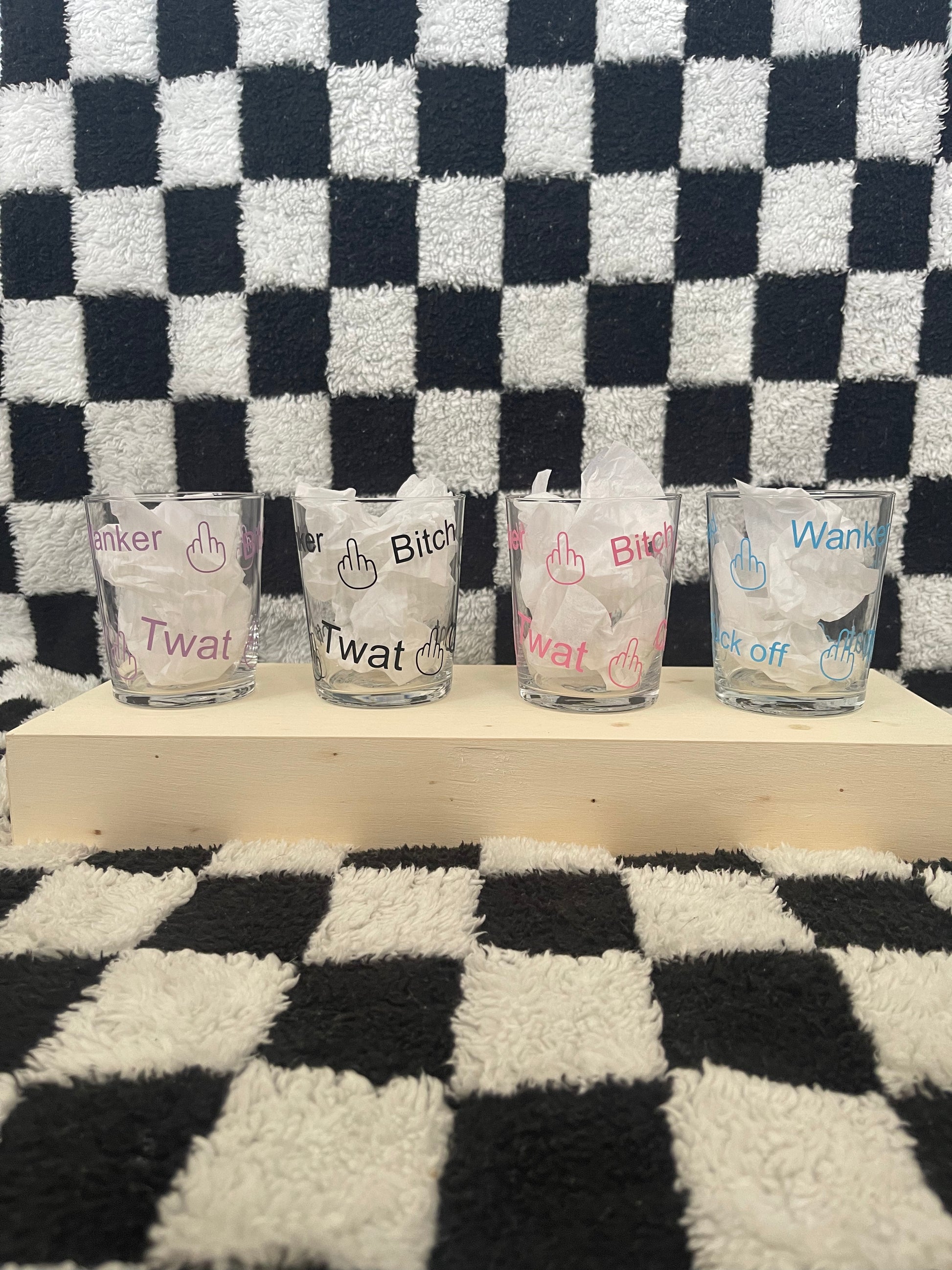 Swearword Middle Finger Mixer Glass