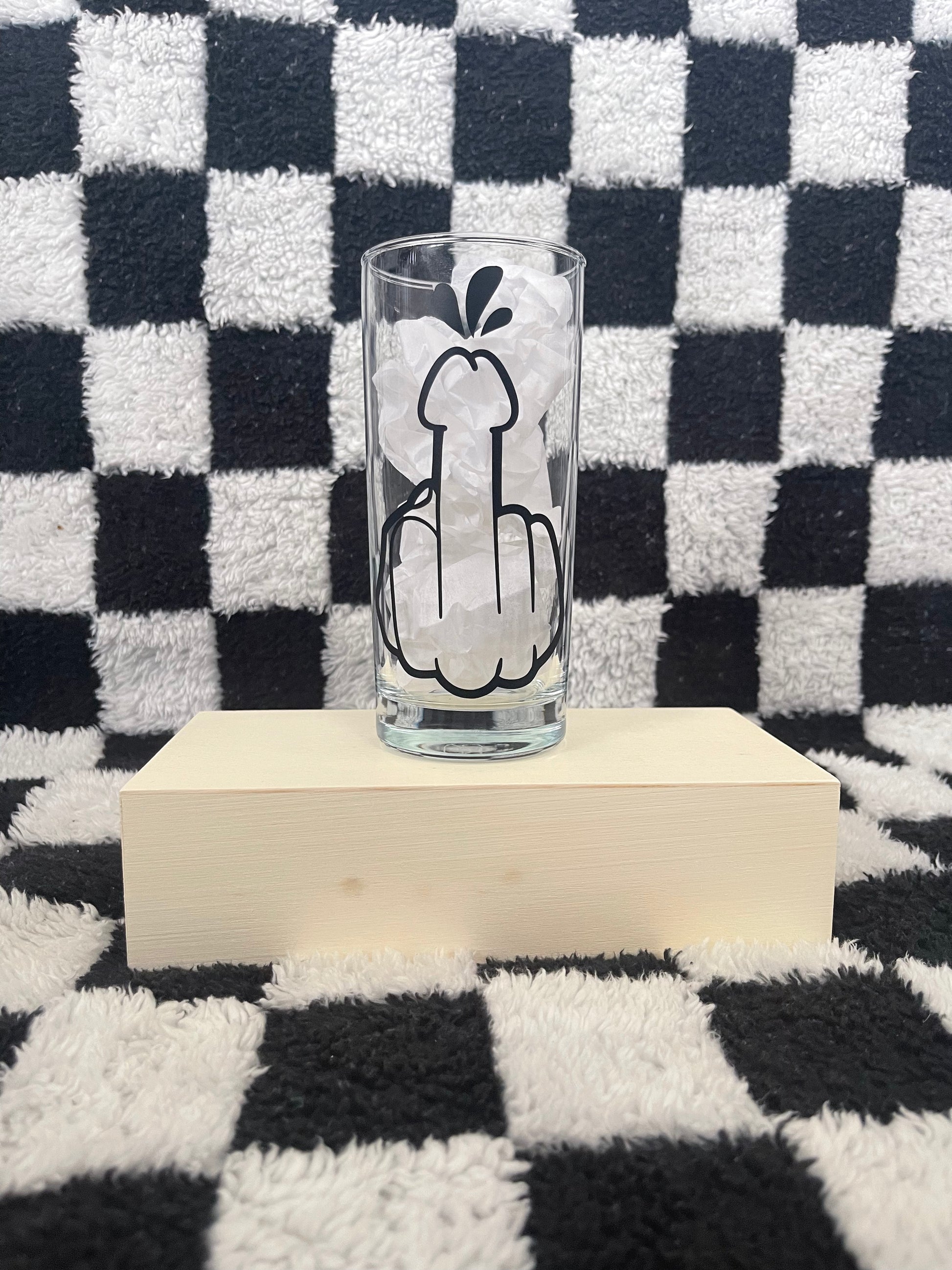 Middle Finger Willy Glass