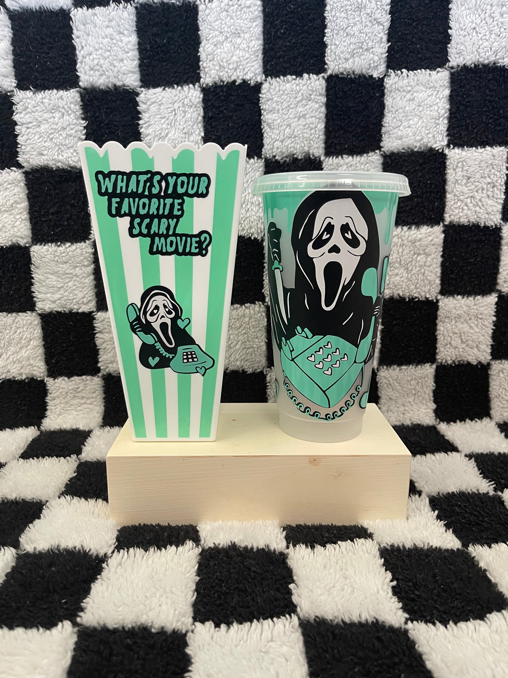 Scream Ghost Face Snack Duo